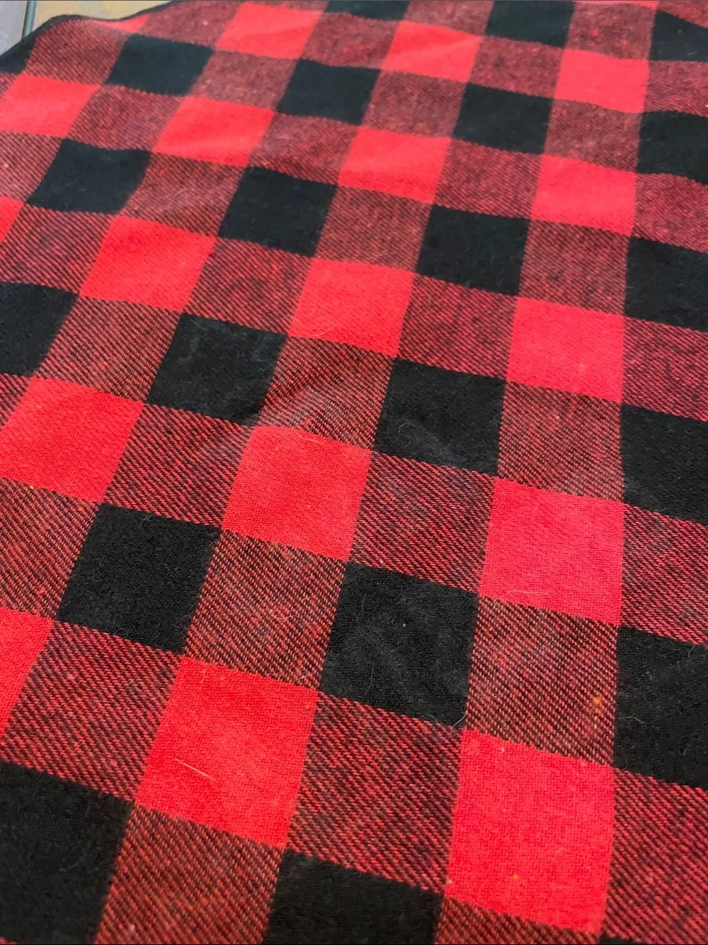Plaid Holiday Dog Bandana Scarf - Red and Black C31